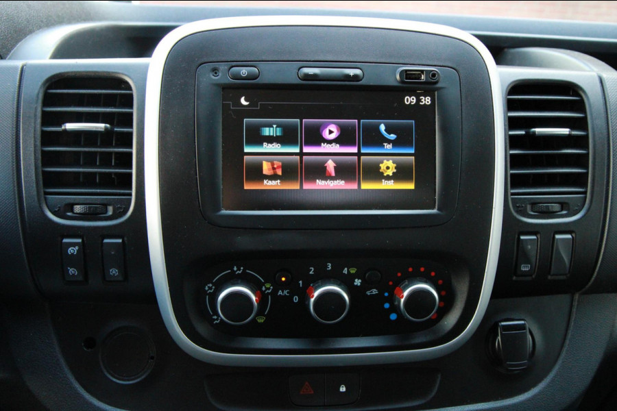 Renault Trafic 1.6 dCi 95PK L1H1 Comfort / Laadruimte inrichting / App connect / Trekhaak