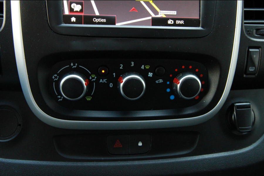 Renault Trafic 1.6 dCi 95PK L1H1 Comfort / Laadruimte inrichting / App connect / Trekhaak