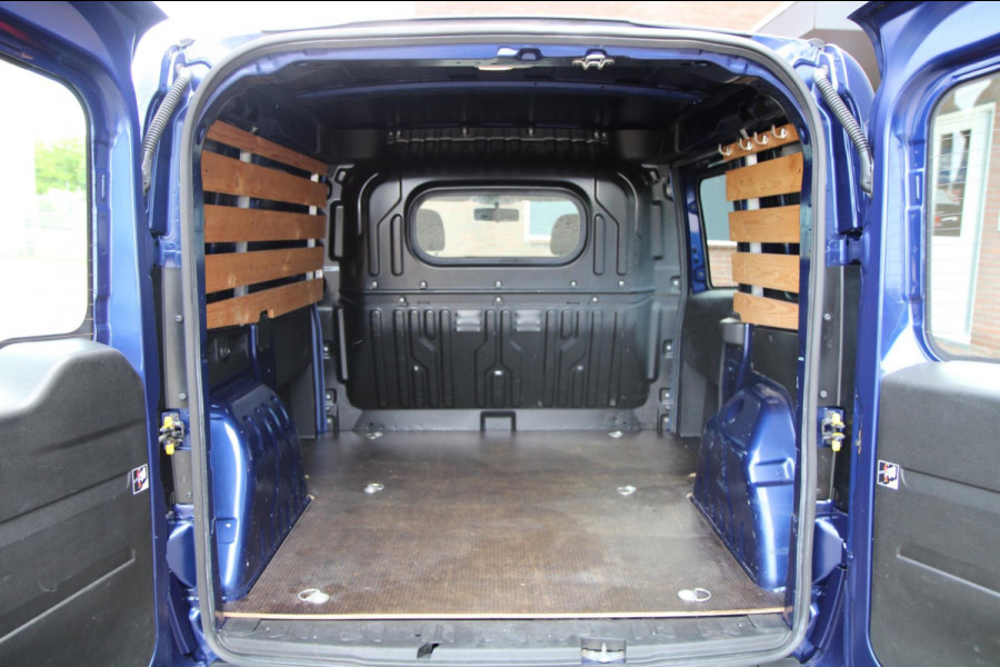 Fiat Dobló Cargo 1.3 MJ L1H1 SX 95PK / Airco / Navigatie / Multi stuur