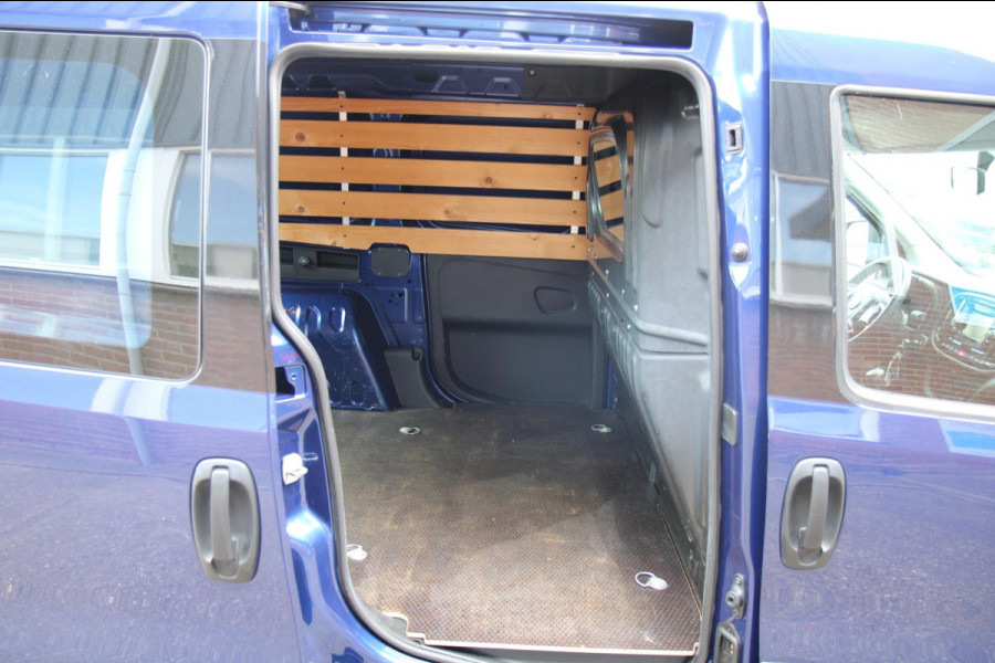 Fiat Dobló Cargo 1.3 MJ L1H1 SX 95PK / Airco / Navigatie / Multi stuur