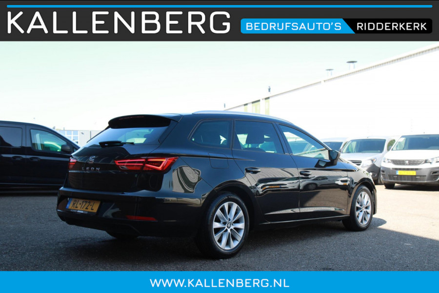 Seat León ST 1.0 EcoTSI Style Business Intense / Camera / App connect / Cruise