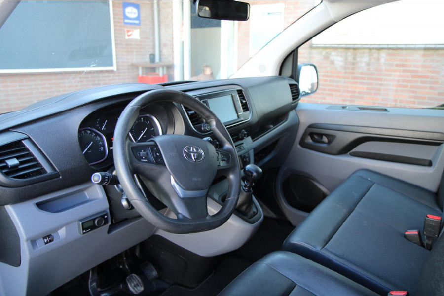 Toyota ProAce Worker 2.0 D-4D Navigator Long / Imperiaal / Laadruimte inrichting / Trekhaak