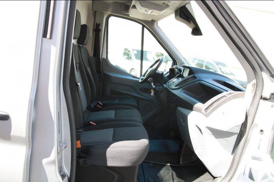 Ford Transit 310 2.0 TDCI L3H2 Trend / EURO6 / Sync 3 Car play / Cruise