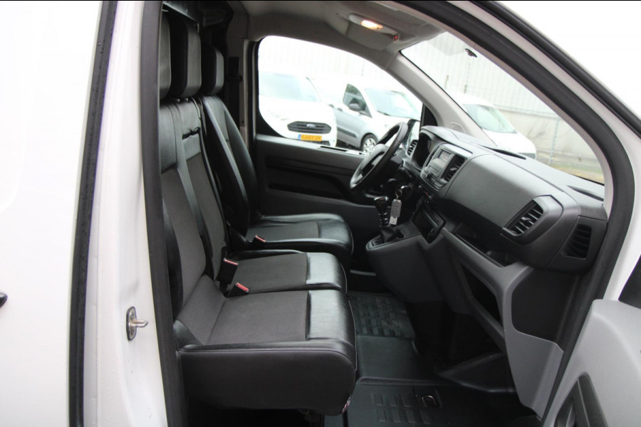 Toyota ProAce Worker 1.5 D-4D Cool Comfort Long / Trekhaak / Cruise / 3 zits