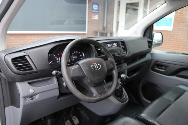 Toyota ProAce Worker 1.5 D-4D Cool Comfort Long / Trekhaak / Cruise / 3 zits