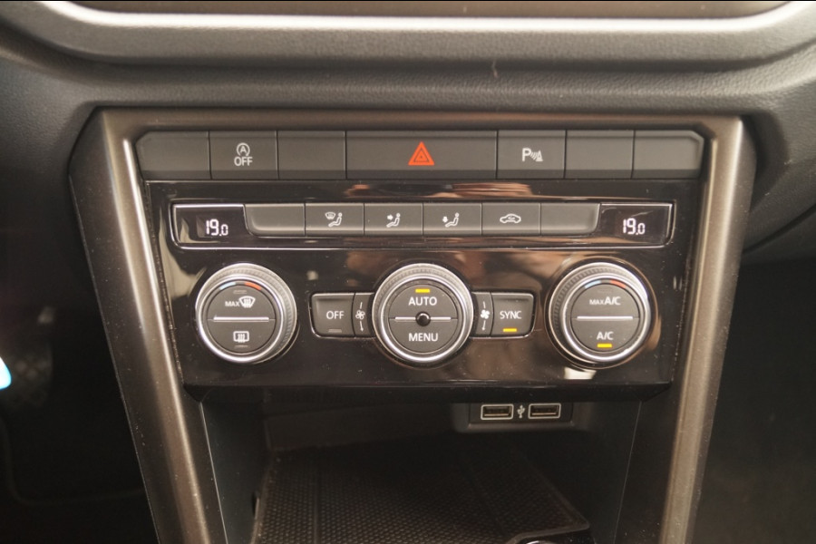 Volkswagen T-Roc 1.0 TSI 115pk Style Executive -NAVI-ECC-PDC-ACC-