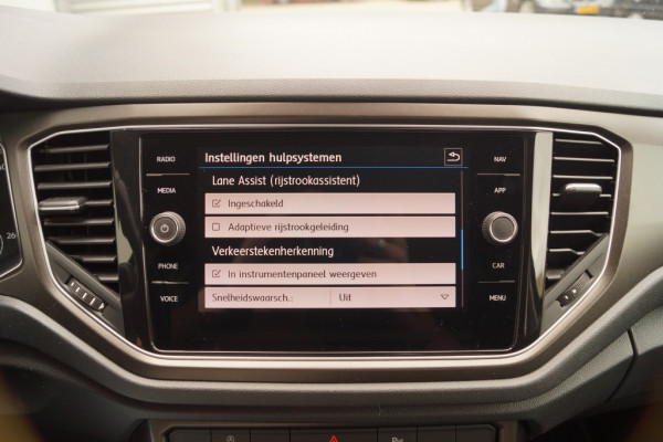 Volkswagen T-Roc 1.0 TSI 115pk Style Executive -NAVI-ECC-PDC-ACC-