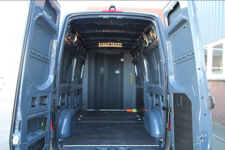 Mercedes-Benz Sprinter 315 1.9 CDI automaat L2H2 FWD / BLIS / Camera / Adaptieve cruisecontrol