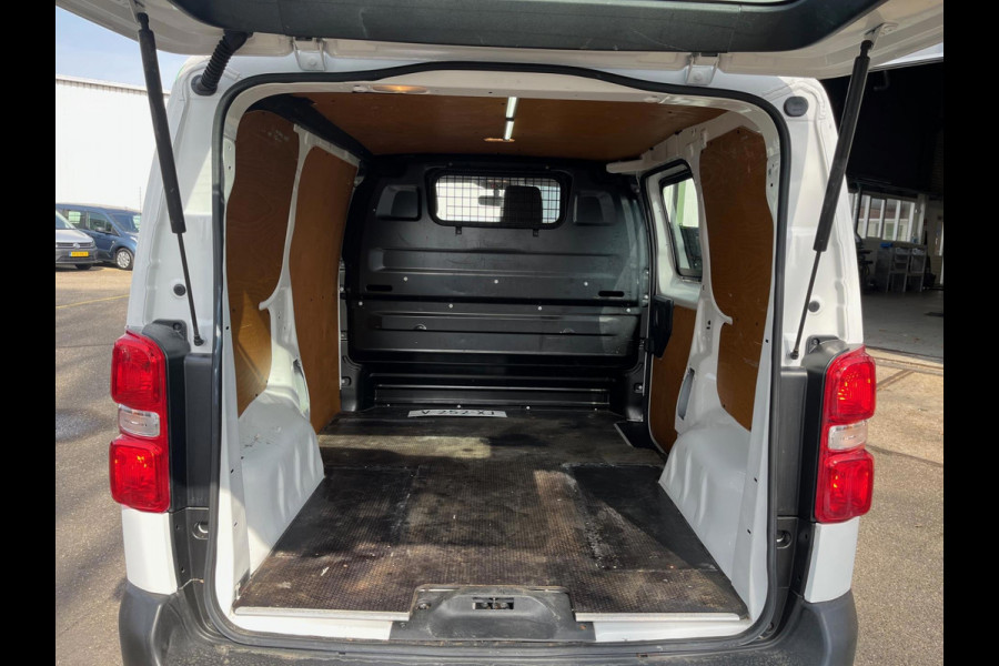Toyota ProAce Compact 1.6 D-4D Cool Comfort / Trekhaak / Imperiaal / Cruise / 3 zits