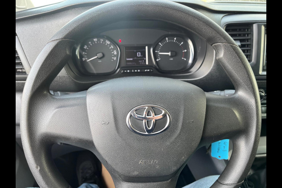Toyota ProAce Compact 1.6 D-4D Cool Comfort / Trekhaak / Imperiaal / Cruise / 3 zits