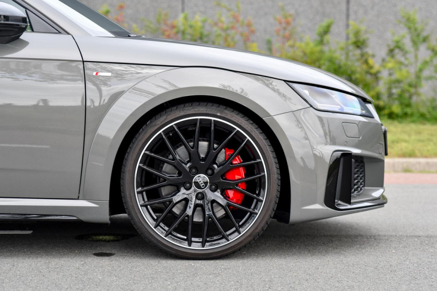 Audi TT 45 TFSI S Line Competition Plus. RS stoelen, Matrix, B&O, CarPlay, Keyless, 20'', BTW!