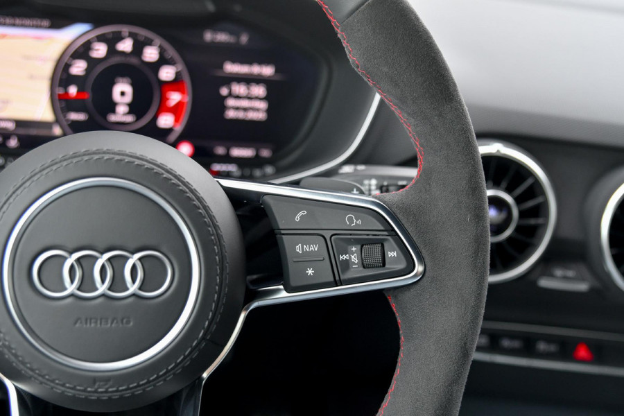 Audi TT 45 TFSI S Line Competition Plus. RS stoelen, Matrix, B&O, CarPlay, Keyless, 20'', BTW!