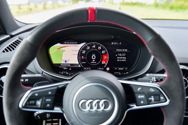 Audi TT 45 TFSI S Line Competition Plus. RS stoelen, Matrix, B&O, CarPlay, Keyless, 20'', BTW!