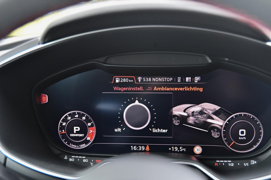 Audi TT 45 TFSI S Line Competition Plus. RS stoelen, Matrix, B&O, CarPlay, Keyless, 20'', BTW!