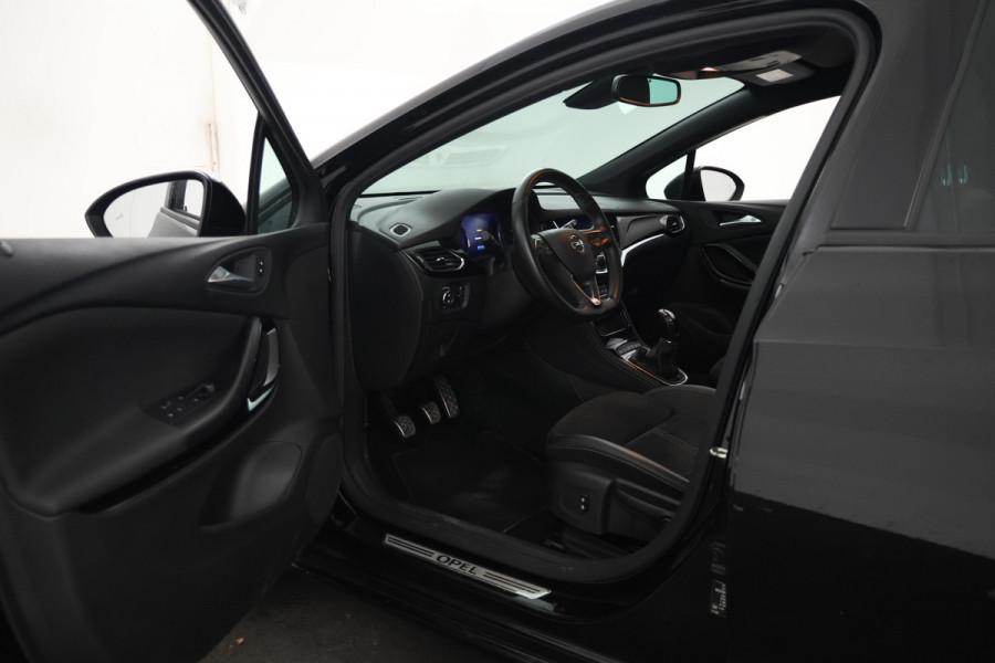 Opel Astra Sports Tourer 1.5 CDTI Business Executive Leder, Sportstoel, Blackline, Climate,