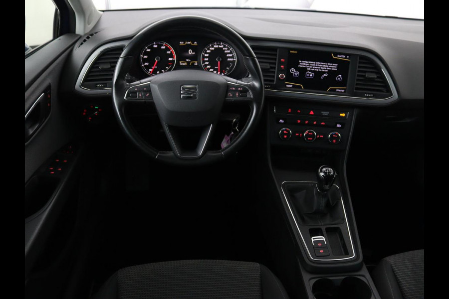 Seat Leon 1.4 TSI Style | Carplay | Full LED | Climate control | Navigatie | Parkeerhulp | Cruise control | Bluetooth