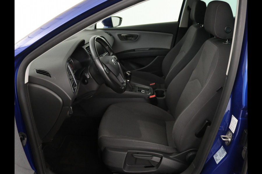 Seat Leon 1.4 TSI Style | Carplay | Full LED | Climate control | Navigatie | Parkeerhulp | Cruise control | Bluetooth