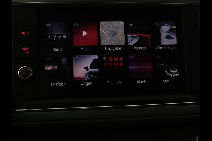 Seat Leon 1.4 TSI Style | Carplay | Full LED | Climate control | Navigatie | Parkeerhulp | Cruise control | Bluetooth