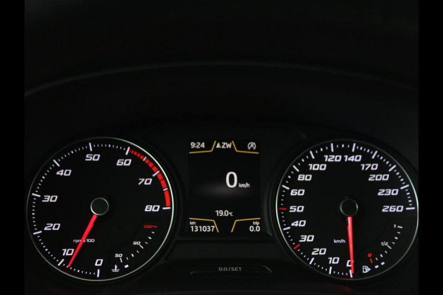 Seat Leon 1.4 TSI Style | Carplay | Full LED | Climate control | Navigatie | Parkeerhulp | Cruise control | Bluetooth
