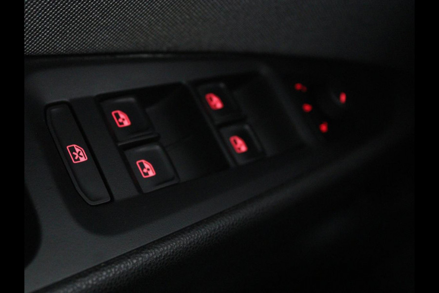 Seat Leon 1.4 TSI Style | Carplay | Full LED | Climate control | Navigatie | Parkeerhulp | Cruise control | Bluetooth