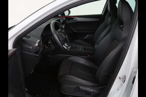 CUPRA Leon 1.4 e-Hybrid | Stoel & stuurverwarming | Carplay | Adaptive cruise | Camera | Navigatie | Sfeerverlichting | Full LED | Keyless | PHEV