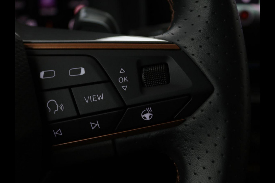 CUPRA Leon 1.4 e-Hybrid | Stoel & stuurverwarming | Carplay | Adaptive cruise | Camera | Navigatie | Sfeerverlichting | Full LED | Keyless | PHEV