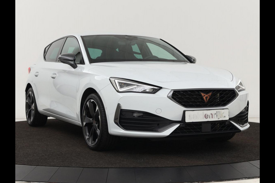 CUPRA Leon 1.4 e-Hybrid | Stoel & stuurverwarming | Carplay | Adaptive cruise | Camera | Navigatie | Sfeerverlichting | Full LED | Keyless | PHEV