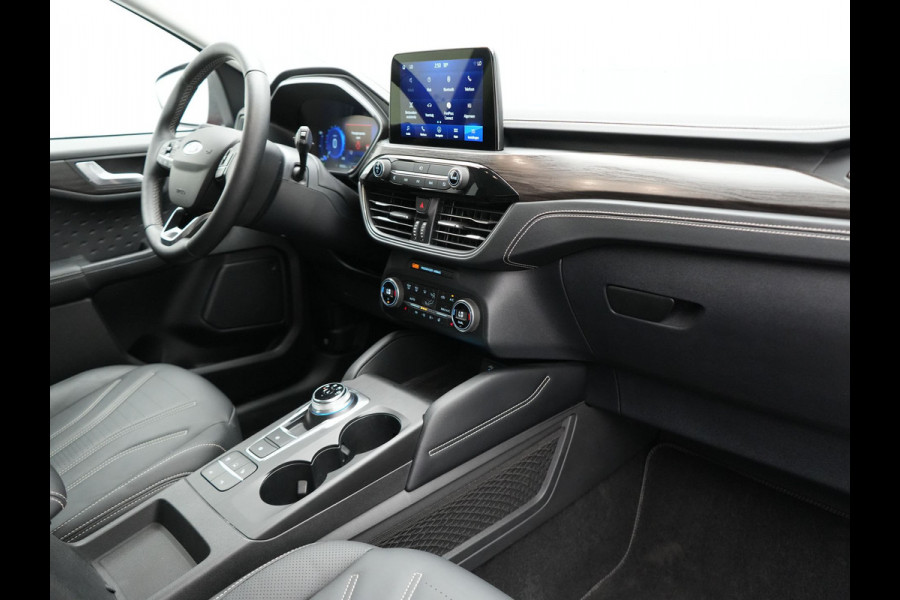 Ford Kuga 2.5 Vignale Plug In Hybrid 225pk PHEV | Trekhaak af Fabriek | Adaptive Cruise | Lederen Sportstoelen Memory | B&O Sound | Keyless | Head Up | 19"L.M |  Stuur & Stoelverwarming |