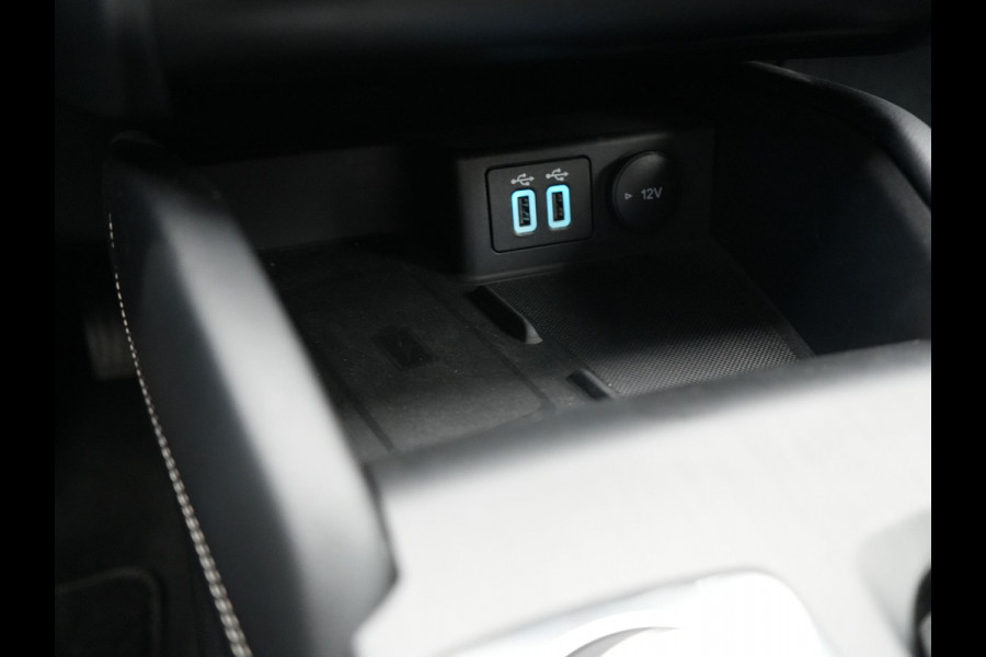 Ford Kuga 2.5 Vignale Plug In Hybrid 225pk PHEV | Trekhaak af Fabriek | Adaptive Cruise | Lederen Sportstoelen Memory | B&O Sound | Keyless | Head Up | 19"L.M |  Stuur & Stoelverwarming |
