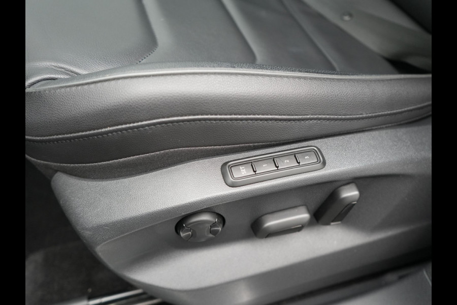 Seat Tarraco 1.4 TSI e-Hybrid FR Plug In Hybrid 245pk Dealer O.H PHEV | Trekhaak af Fabriek | Lederen Sportstoelen Memory | Adaptive Cruise | 19"L.M | Parkassist & Camera | Virtual | Keyless | Stuurverwarming |