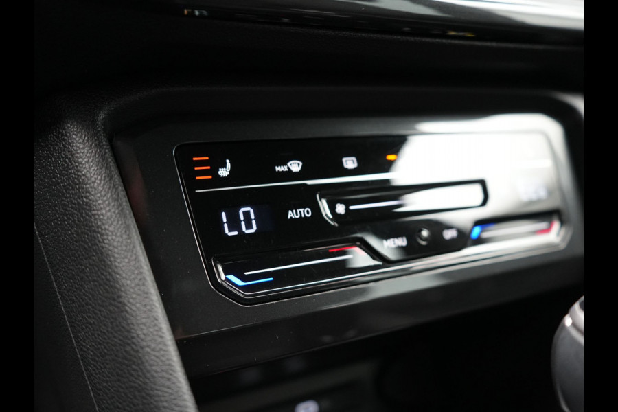 Seat Tarraco 1.4 TSI e-Hybrid FR Plug In Hybrid 245pk Dealer O.H PHEV | Trekhaak af Fabriek | Lederen Sportstoelen Memory | Adaptive Cruise | 19"L.M | Parkassist & Camera | Virtual | Keyless | Stuurverwarming |