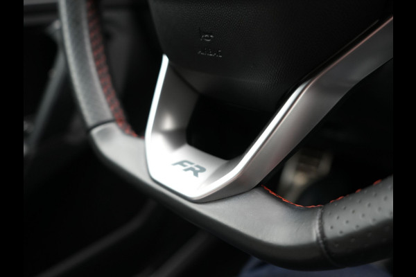 Seat Tarraco 1.4 TSI e-Hybrid FR Plug In Hybrid 245pk Dealer O.H PHEV | Trekhaak af Fabriek | Lederen Sportstoelen Memory | Adaptive Cruise | 19"L.M | Parkassist & Camera | Virtual | Keyless | Stuurverwarming |