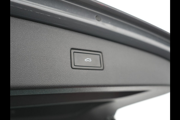 Seat Tarraco 1.4 TSI e-Hybrid FR Plug In Hybrid 245pk Dealer O.H PHEV | Trekhaak af Fabriek | Lederen Sportstoelen Memory | Adaptive Cruise | 19"L.M | Parkassist & Camera | Virtual | Keyless | Stuurverwarming |