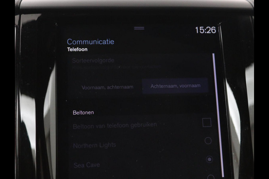 Volvo XC60 2.0 D4 Momentum Pro | Trekhaak | Camera | Half leder | Carplay | Navigatie | Full LED | Climate control | Getint glas | Parkeerhulp