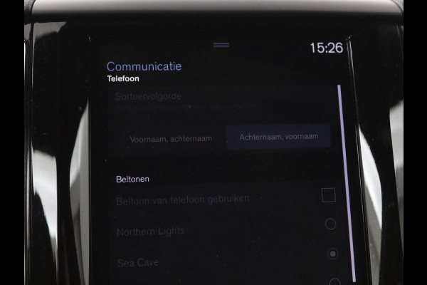 Volvo XC60 2.0 D4 Momentum Pro | Trekhaak | Camera | Half leder | Carplay | Navigatie | Full LED | Climate control | Getint glas | Parkeerhulp