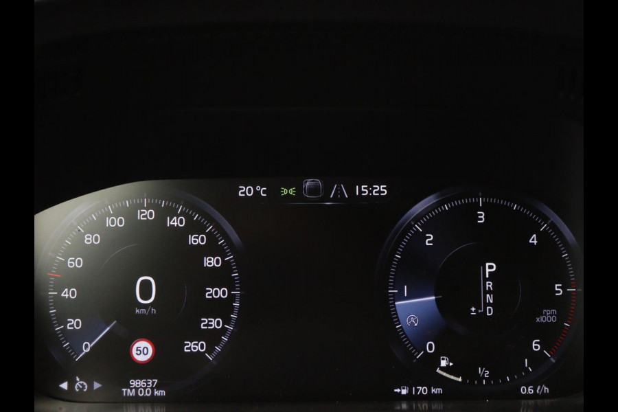 Volvo XC60 2.0 D4 Momentum Pro | Trekhaak | Camera | Half leder | Carplay | Navigatie | Full LED | Climate control | Getint glas | Parkeerhulp