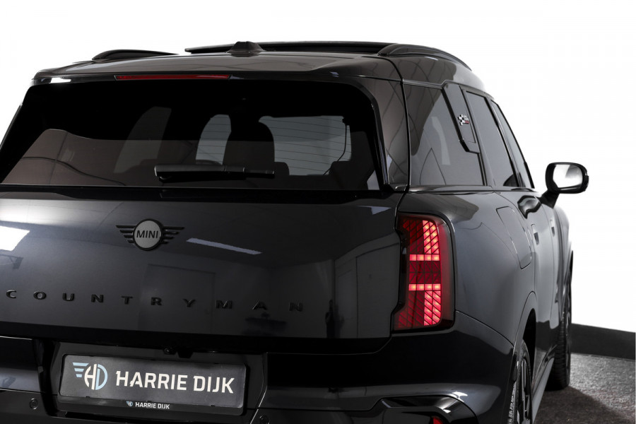 MINI Countryman 1.5 C 170 PK John Cooper Works Pakket XL | S/K-Panodak | Dig. Cockpit | Adapt. Cruise | Elek. Stoel | Stoel-+Stuurverw. | PDC | 360 Camera | NAV + App. Connect | ECC | Elek. Klep. | Elek. Trekhaak | LM 20" | 2000