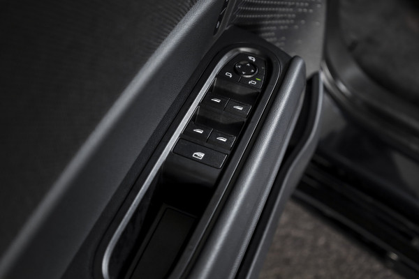 MINI Countryman 1.5 C 170 PK John Cooper Works Pakket L | S/K-Panodak | Dig. Cockpit | Adapt. Cruise | Stoel-+Stuurverw. | Harman/Kardon | 360 Camera | NAV + App. Connect | ECC | Elek. Klep | DAB | LM 19" | 1646