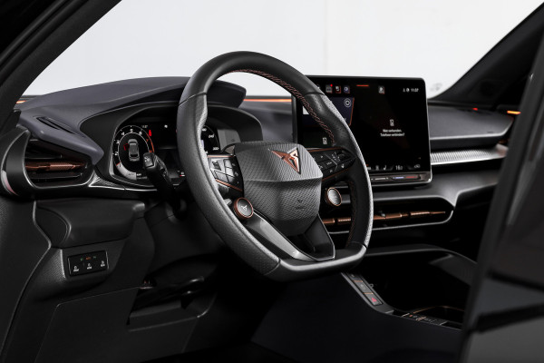 CUPRA Terramar 1.5 eTSI 150 PK Business - Automaat | Dig. Cockpit | Adapt. Cruise | Stoel-+Stuurverw. | PDC | Camera | App. Connect | ECC | Elek. Klep | LM 19" | 9453