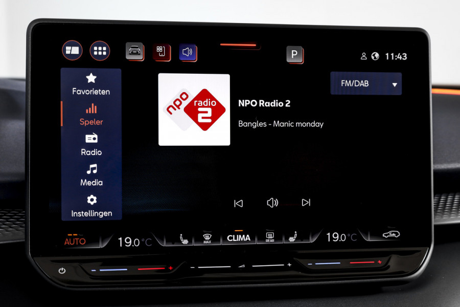 CUPRA Terramar 1.5 eTSI 150 PK Business - Automaat | Dig. Cockpit | Adapt. Cruise | Stoel-+Stuurverw. | PDC | Camera | App. Connect | ECC | Elek. Klep | LM 19" | 9453