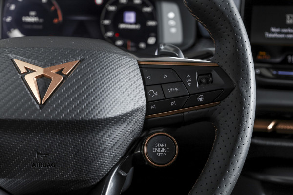 CUPRA Terramar 1.5 eTSI 150 PK Business - Automaat | Dig. Cockpit | Adapt. Cruise | Stoel-+Stuurverw. | PDC | Camera | App. Connect | ECC | Elek. Klep | LM 19" | 9453
