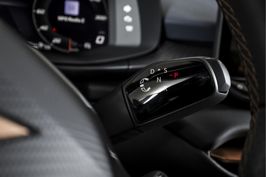 CUPRA Terramar 1.5 eTSI 150 PK Business - Automaat | Dig. Cockpit | Adapt. Cruise | Stoel-+Stuurverw. | PDC | Camera | App. Connect | ECC | Elek. Klep | LM 19" | 9453