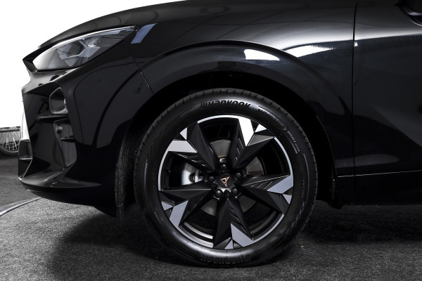 CUPRA Terramar 1.5 eTSI 150 PK Business - Automaat | Dig. Cockpit | Adapt. Cruise | Stoel-+Stuurverw. | PDC | Camera | App. Connect | ECC | Elek. Klep | LM 19" | 9453