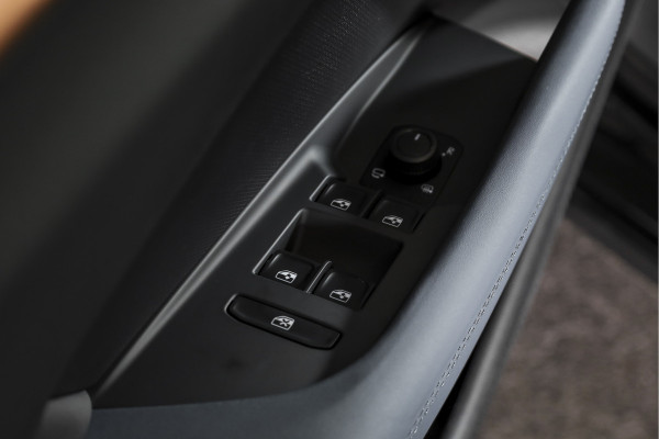 CUPRA Terramar 1.5 eTSI 150 PK Business - Automaat | Dig. Cockpit | Adapt. Cruise | Stoel-+Stuurverw. | PDC | Camera | App. Connect | ECC | Elek. Klep | LM 19" | 9453