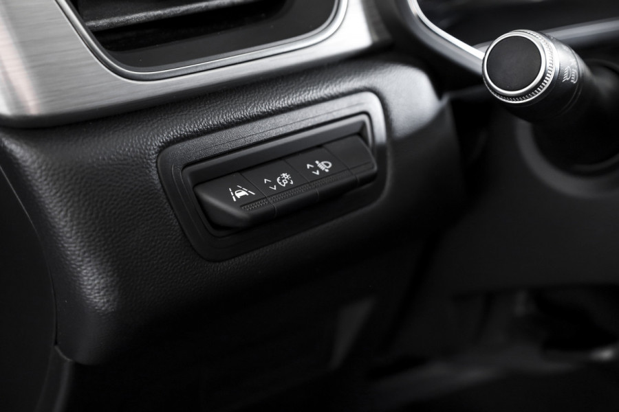 Renault Captur 1.3 TCe 155 PK Edition One - Automaat | Dig. Cockpit | Cruise | PDC | 360 Camera | NAV + App. Connect | ECC | DAB | LM 18" |