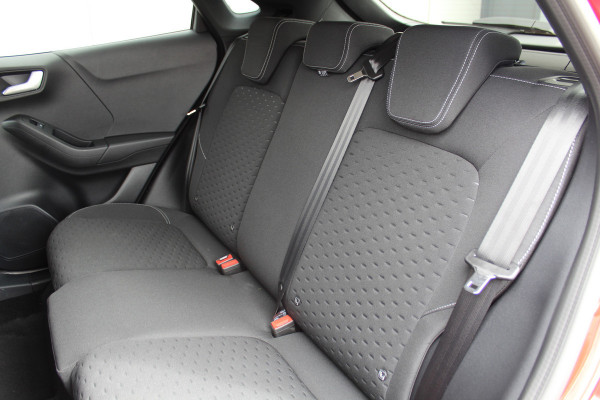 Ford Puma 1.0 125 pk EcoBoost Hybrid Titanium Nieuw Model Fijne comfortabele hoogzitter ! Winter Pack, Driver Assistance Pack, Fab.Gar. t/m 31-01-2029