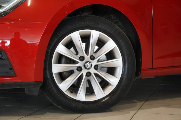 Seat Leon 1.5 TSI Style Ultimate Edition 150PK AUT. + VIRTUAL COCKPIT / CAMERA / CARPLAY / BEATS AUDIO
