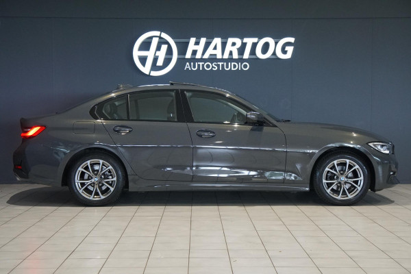 BMW 3 Serie 318i High Executive + SCHUIFDAK / LASERLIGHT / LEDER / TREKHAAK