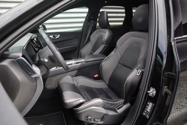 Volvo XC60 2.0 Recharge T6 AWD R-Design Panorama dak / Head-Up / Harman Kardon / 360 camera / Adaptieve cruise /