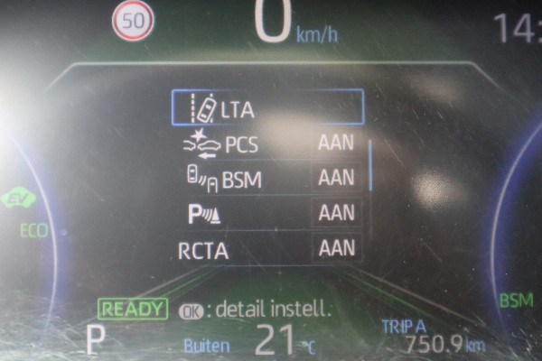 Toyota RAV4 2.5 Hybrid Dynamic Panorama dak / dode hoek / adaptieve cruise /